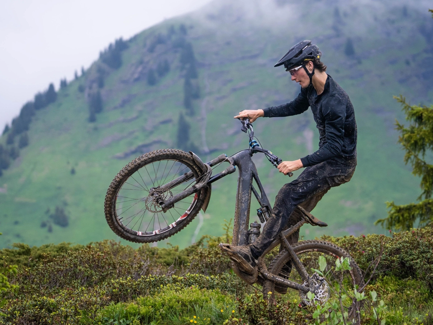 Zéfal launches the new Deflector FM40, the universal front mudguard for MTB and e-MTB