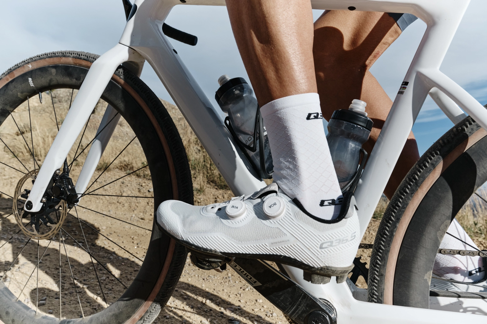 New Q36.5 Gregarius Road and Adventure: maximum comfort and ventilation for every terrain