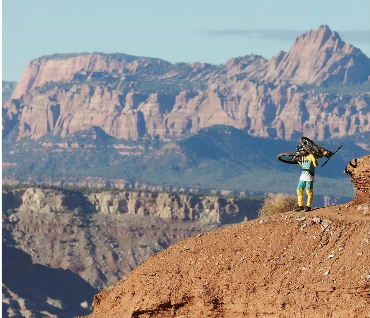"Behind a wheelchair there is much more than we imagine": Adolf Silva speaks for the first time after his accident at the RedBull Rampage