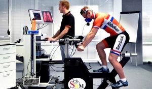 What is ERG mode and what is it used for in training?