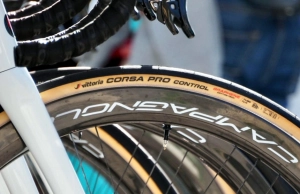 Is the 700x28c tire the new standard in road cycling?