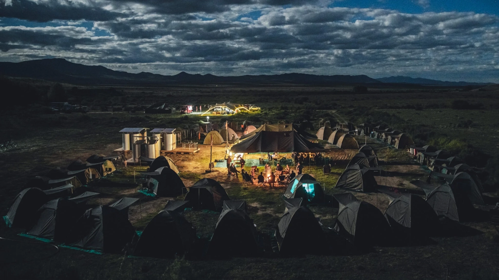 Fuertes vientos, calor y el susto de Andri Frischknecht suspenden la etapa reina de la Gravel Burn