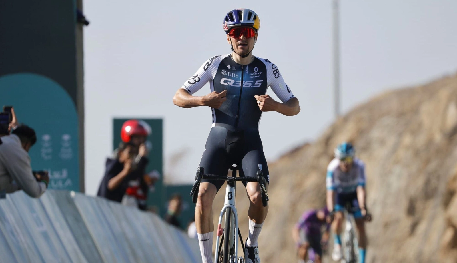 Por qué algunos de los mejores ciclistas eligen irse a equipos de segunda división