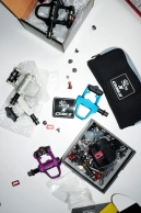 SRM and Q36.5 present pedals with the shortest distance on the market between the sole and the axle