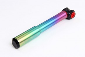 El inflador de titanio más bonito y caro que verás en algún tiempo