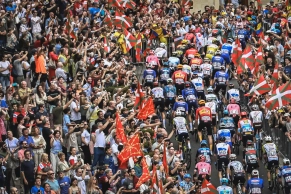 "Cycling is free": the emphatic response to those who propose charging to watch the Tour live