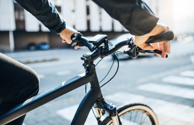 La OMS recomienda aumentar los minutos de bici a la semana