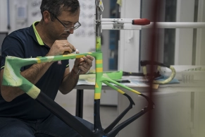Une pièce unique qui ne sera pas mise en vente, c'est ainsi que se présente la Berria Belador pour le Champion du Monde de Moto 2