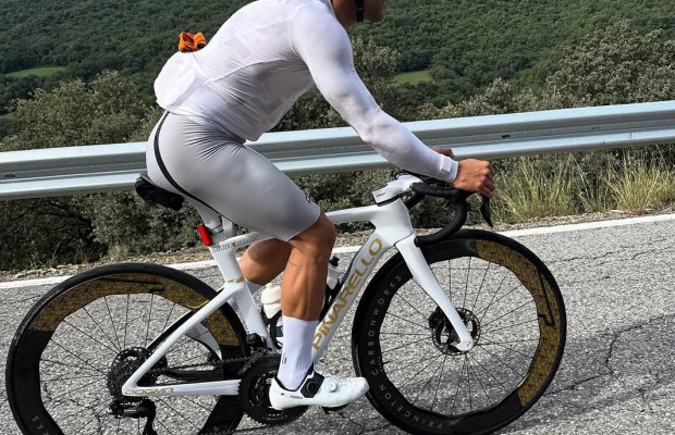 Roubaram a exclusiva Pinarello Dogma F de 20.000 € de Jorge Martín