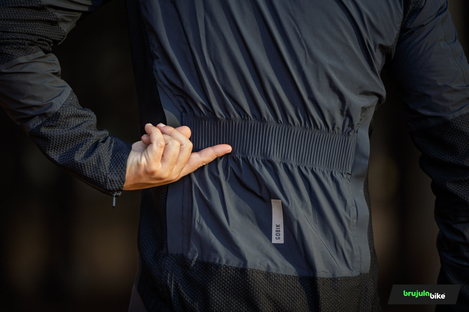 Probamos la nueva chaqueta Gobik Superarmour: análisis completo de una chaqueta pensada para olvidarse del frío sobre la bici