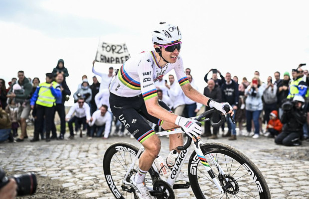 Pogacar fala sobre sua possível aposentadoria e aponta Evenepoel como uma grande ameaça em 2026