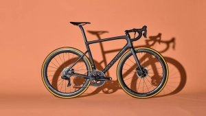 Historia de la Specialized Tarmac: ocho generaciones de récords, evolución y un legado imbatible