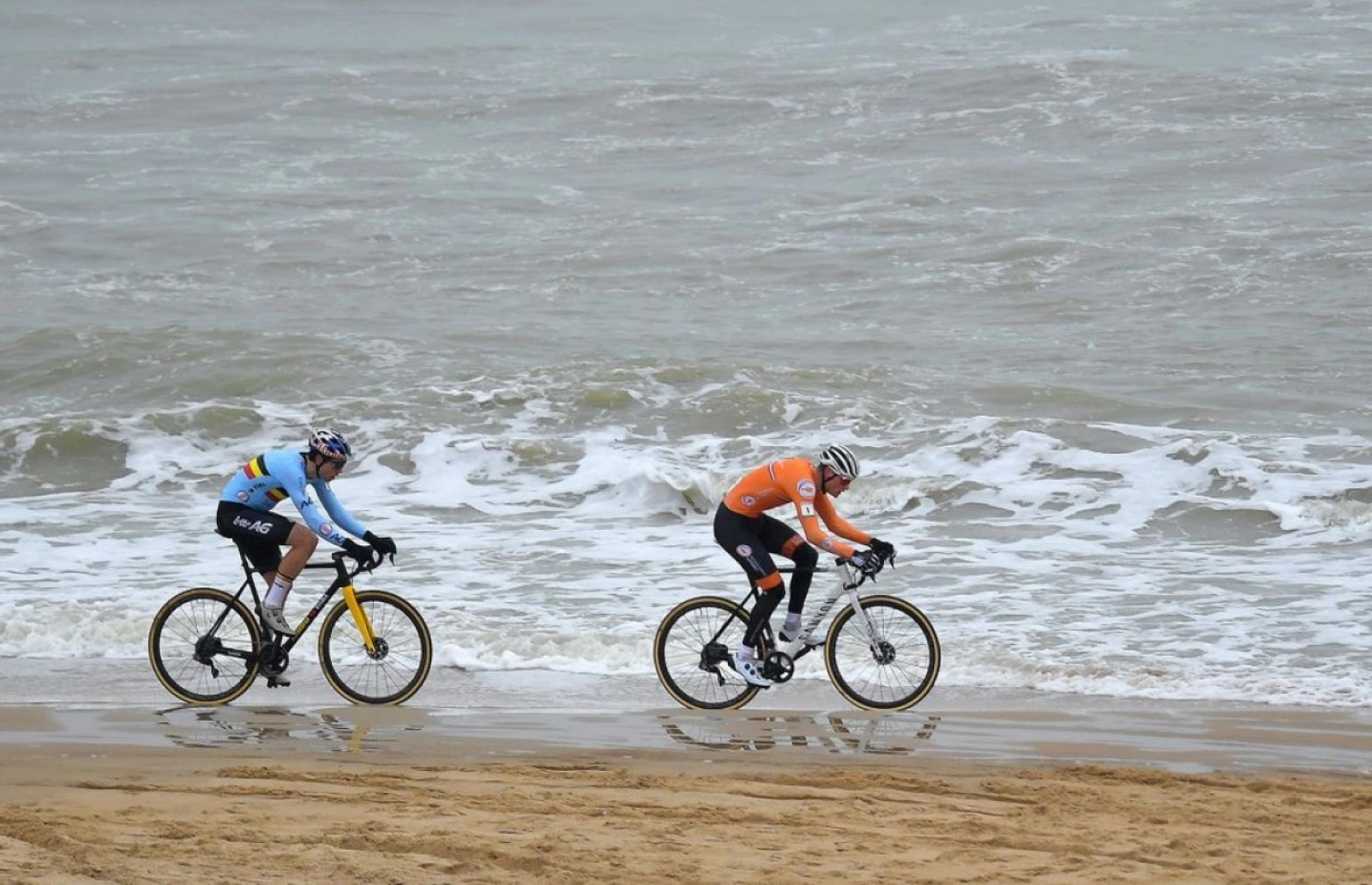 "I hate him, but I love him": the eternal rivalry between Van der Poel and Van Aert