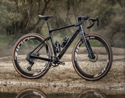 Focus presents the new ATLAS: sportier, more versatile, and designed to get lost without looking at the clock