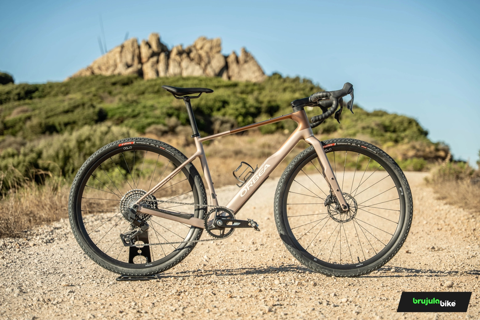 Enfrentamos la Orbea Terra y la Terra Race 2025: dos interpretaciones del gravel, un mismo ADN