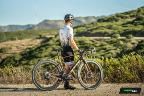We face the Orbea Terra and the Terra Race 2025: two interpretations of gravel, one same DNA