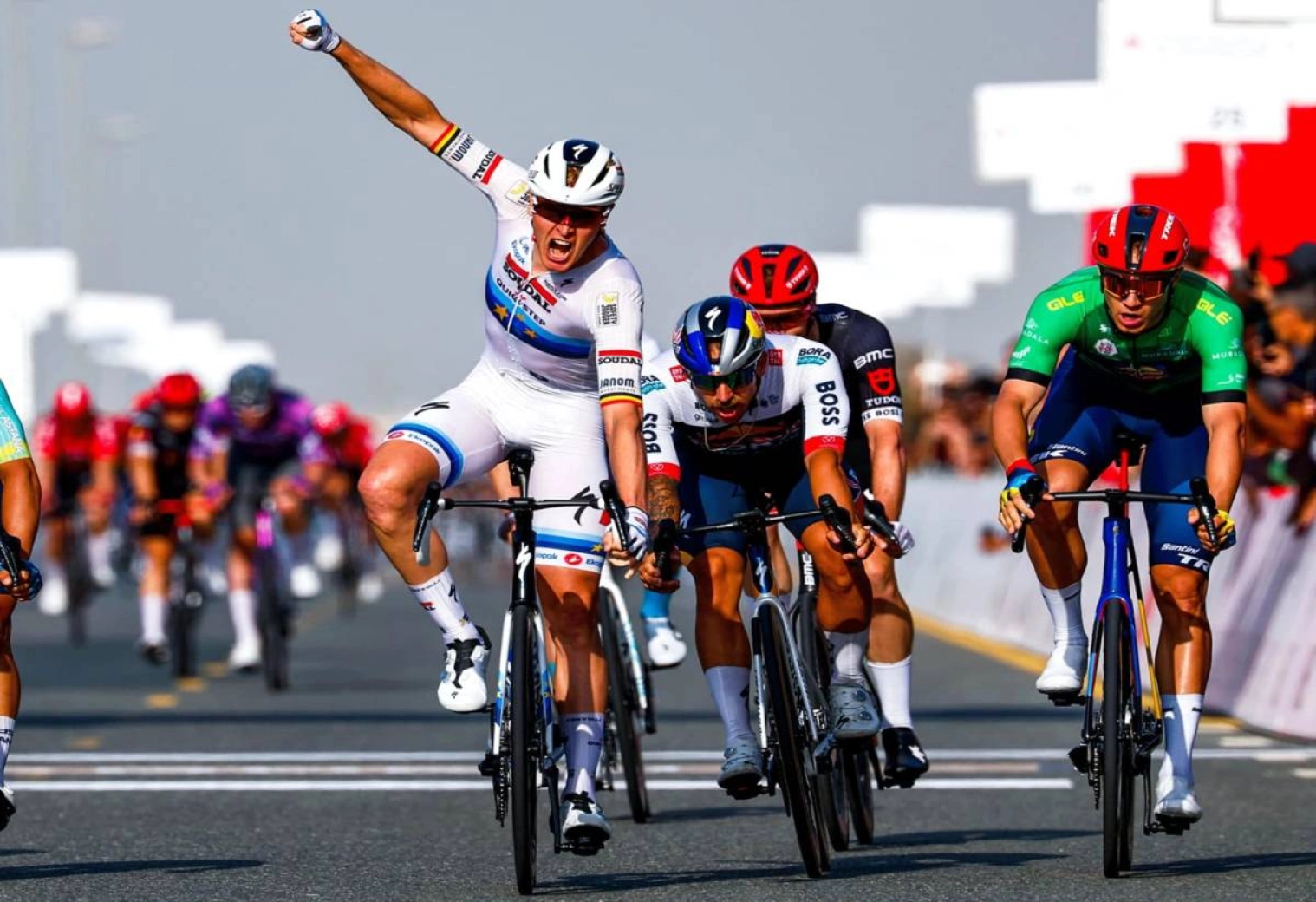 Les Émirats construisent une montagne qui pourrait bénéficier à Pogacar lors du Mondial