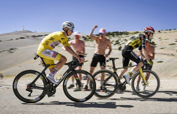 La folie s'est emparée des enchères ces dernières heures et le vélo de Pogacar a été adjugé à 160 000 €