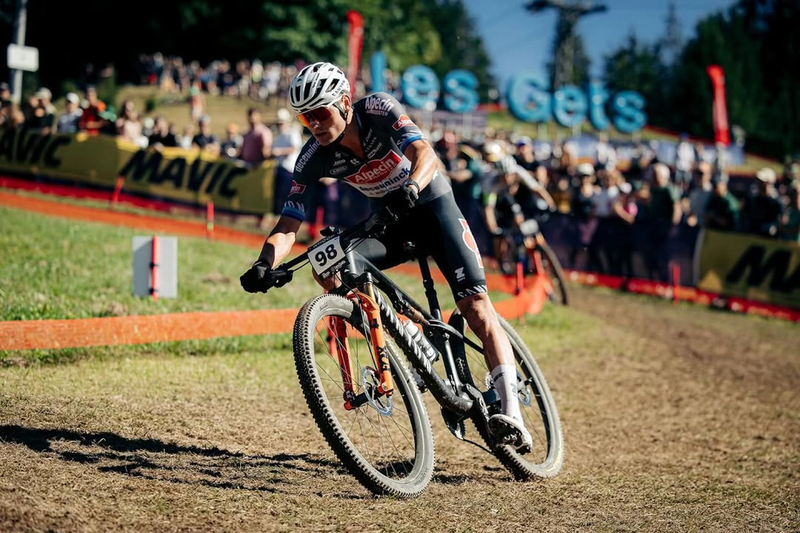 El equipo de Van der Poel está a punto de cambiar