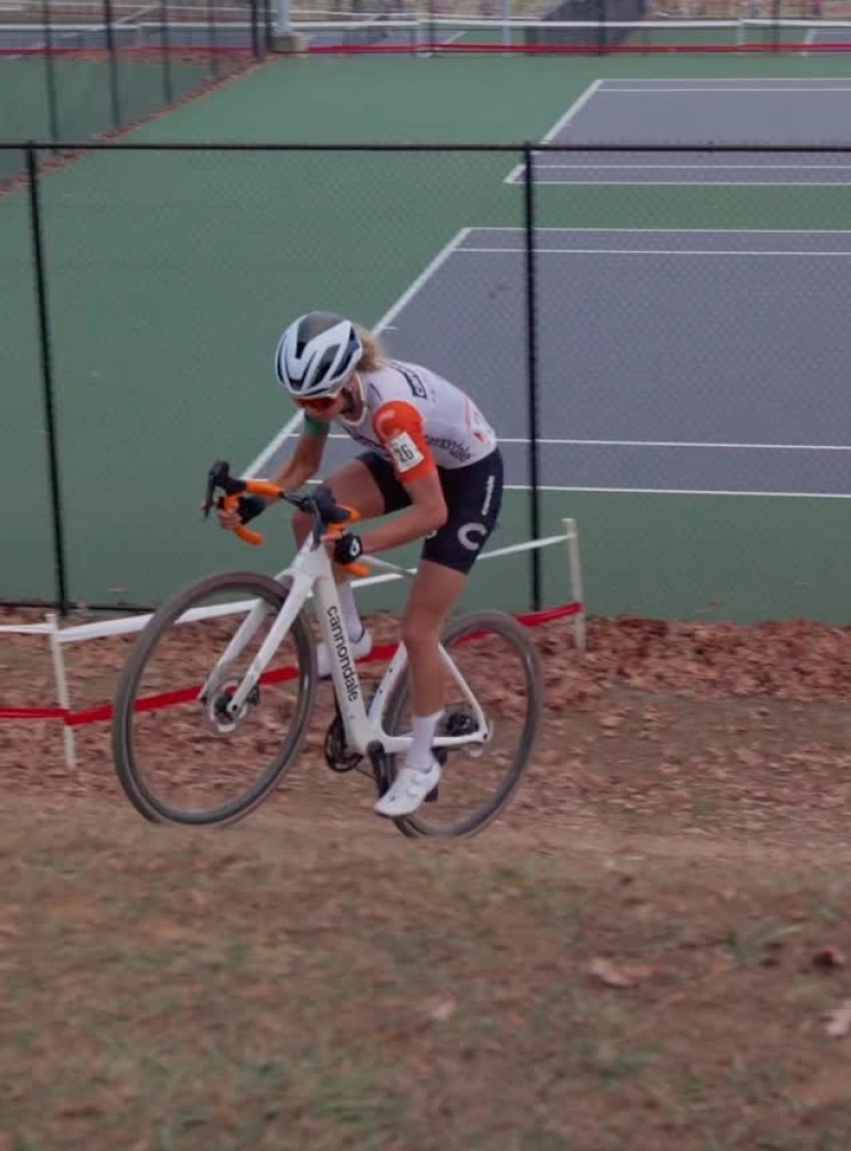 Jolanda Neff revient à la Coupe du Monde de cyclocross quatre ans après