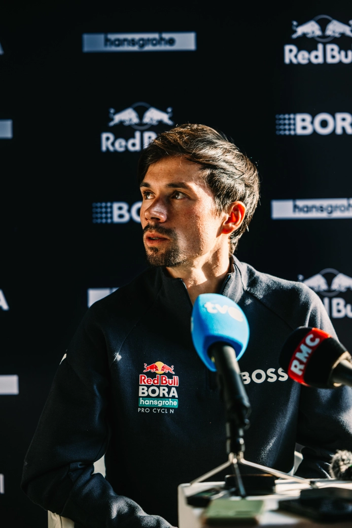 Evenepoel descarta o Giro 2026 e compartilhará galões no Tour com Lipowitz