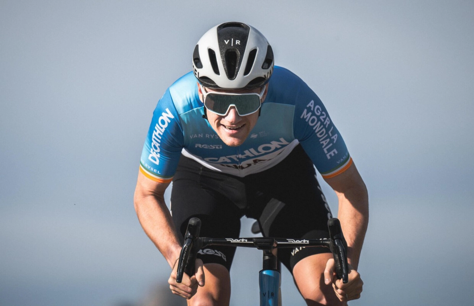 30 regalos ciclistas para acertar en Navidad (y todo el año)