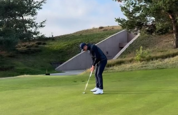 Van der Poel switches to golf after winning in Namur and faces a key week