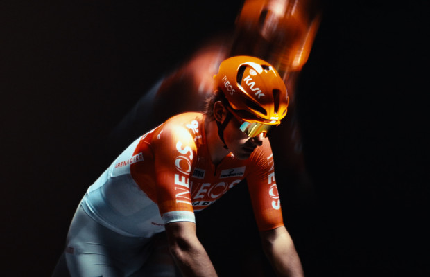 Gobik e INEOS Grenadiers firman uno de los cambios estéticos más radicales del WorldTour 2026