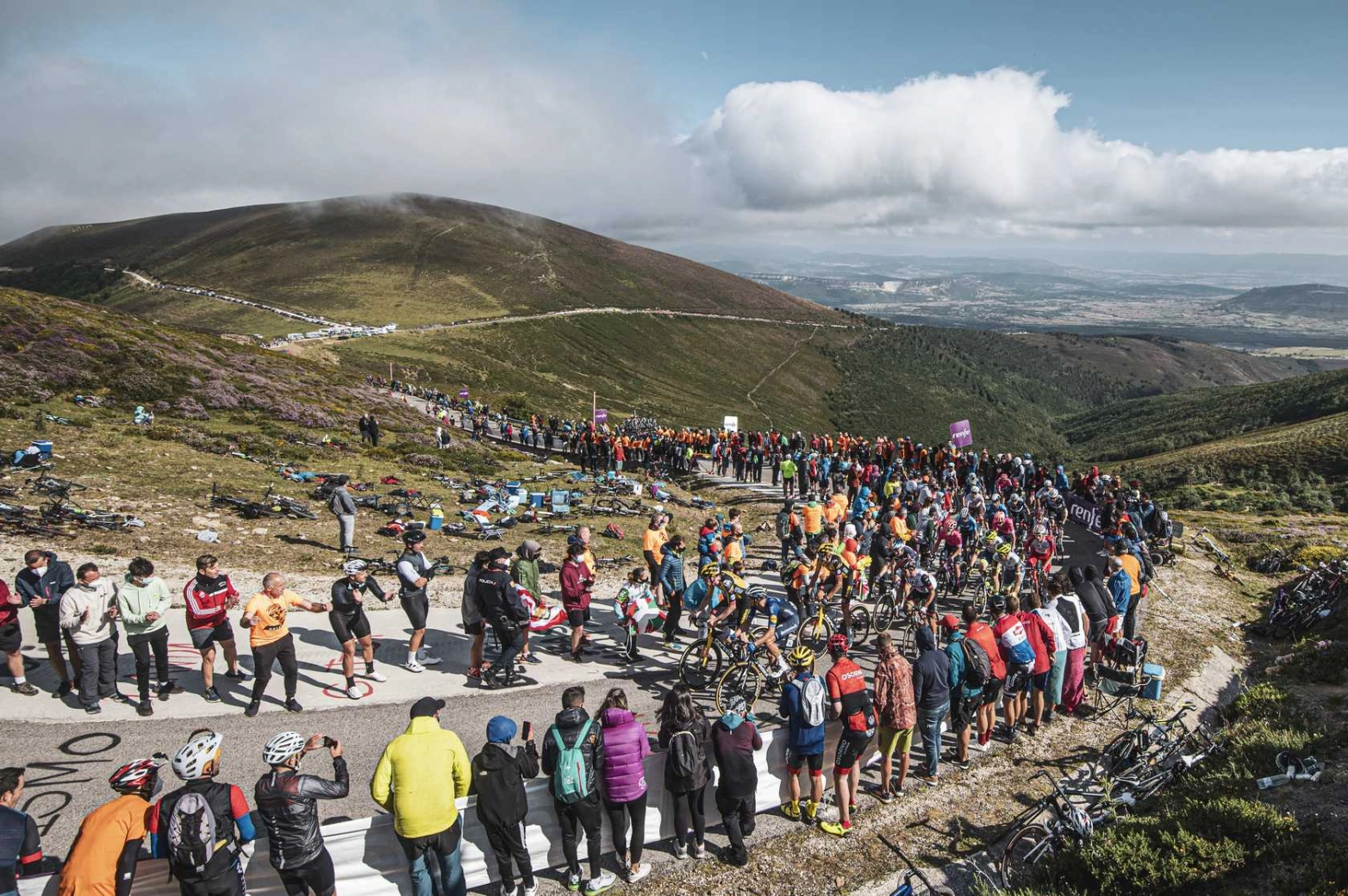 Se presenta una edición 2026 de La Vuelta a España con sabor andaluz