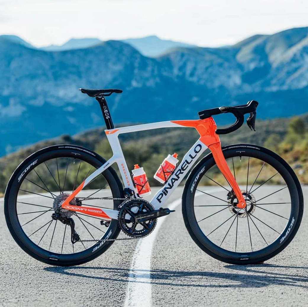The INEOS Pinarello debuts new colors and wheels for 2026