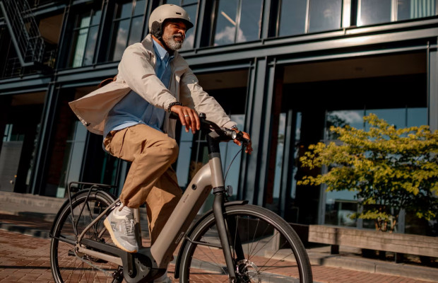 A Decathlon chama para revisão suas e-bikes urbanas de alta gama devido a problemas de software