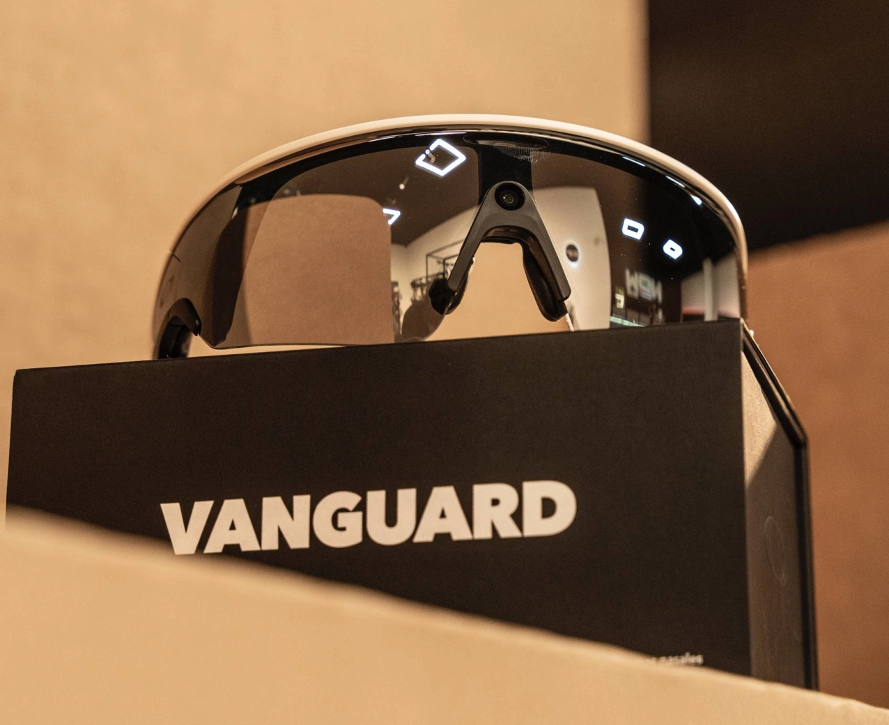 Hemos encontrado el precio más bajo para las nuevas Oakley Meta Vanguard y podrían ser las mejores gafas del mercado