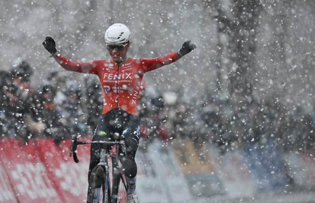 Ceylin del Carmen Alvarado obtient à Mol sa première victoire de la saison