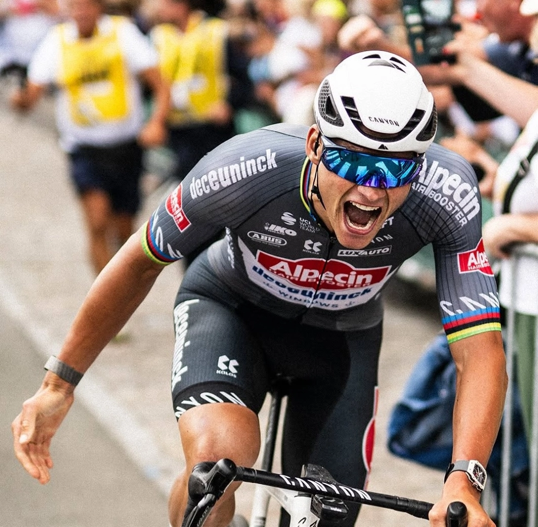 Van der Poel, Bruce Lee and his relationship with Oakley