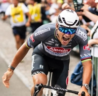 Van der Poel, Bruce Lee and his relationship with Oakley