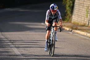Overbooking at Teide: Pidcock heads to Chile for the first altitude training camp