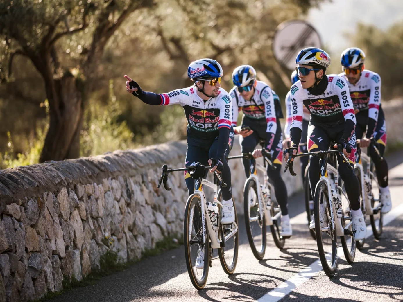 3000 kilojulios es la nueva referencia para saber quién rinde en el pelotón