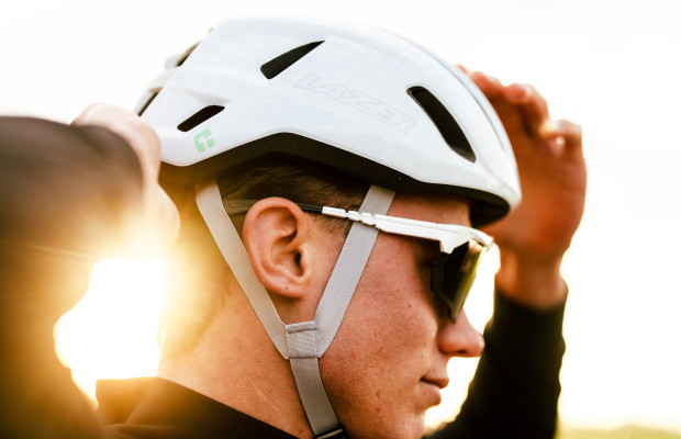 Il a tout pour devenir votre casque préféré, c'est le nouveau Lazer Sphere KinetiCore