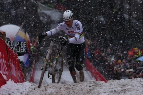 Van der Poel will not be in Benidorm
