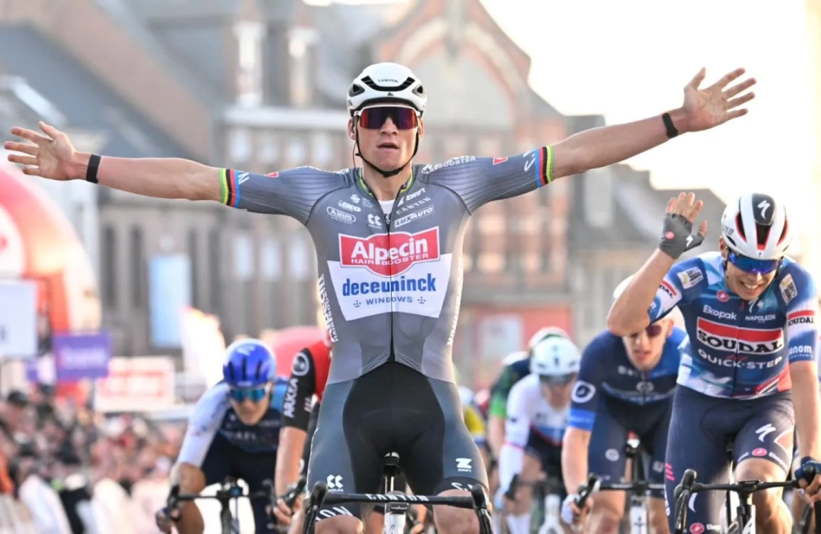 The debut of Van der Poel on the road could be earlier than expected