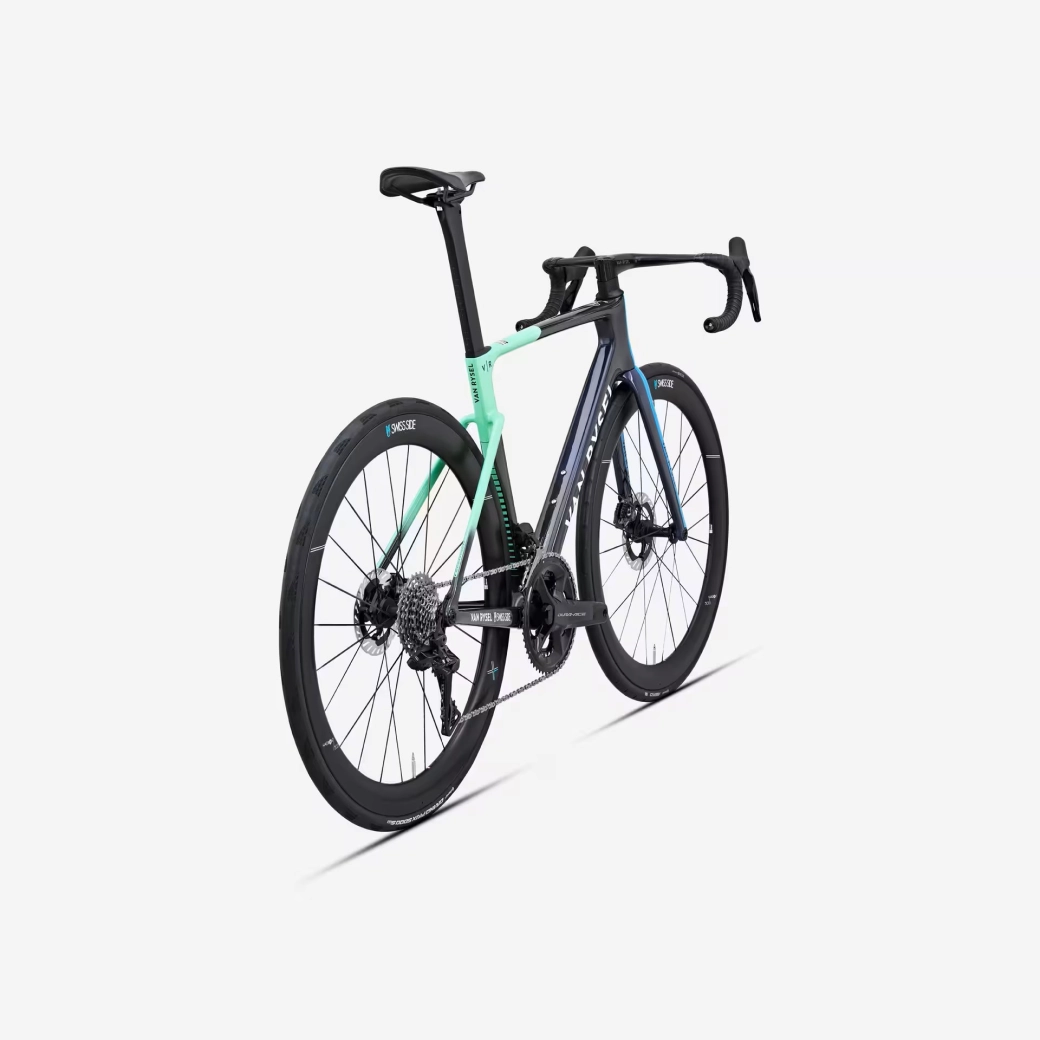 Van Rysel reduces the price of two of its star models by €2000