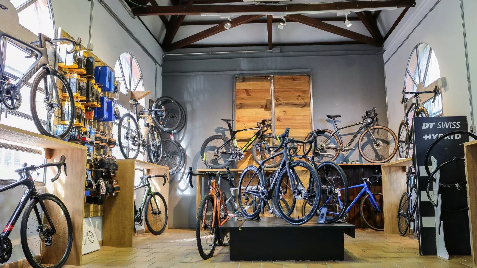 Incertidumbre y demanda forzada: estas son las expectativas del sector de la bici para 2026