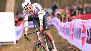 Van der Poel can set an all-time record: times and how to watch the Hoogerheide World Cup