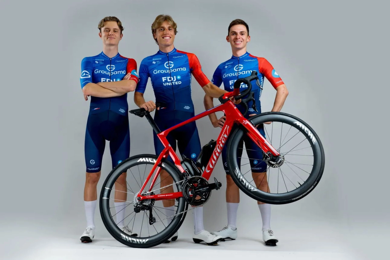 Fabricantes de caravanas, supermercados o electrolineras: a qué se dedican los patrocinadores World Tour 2026