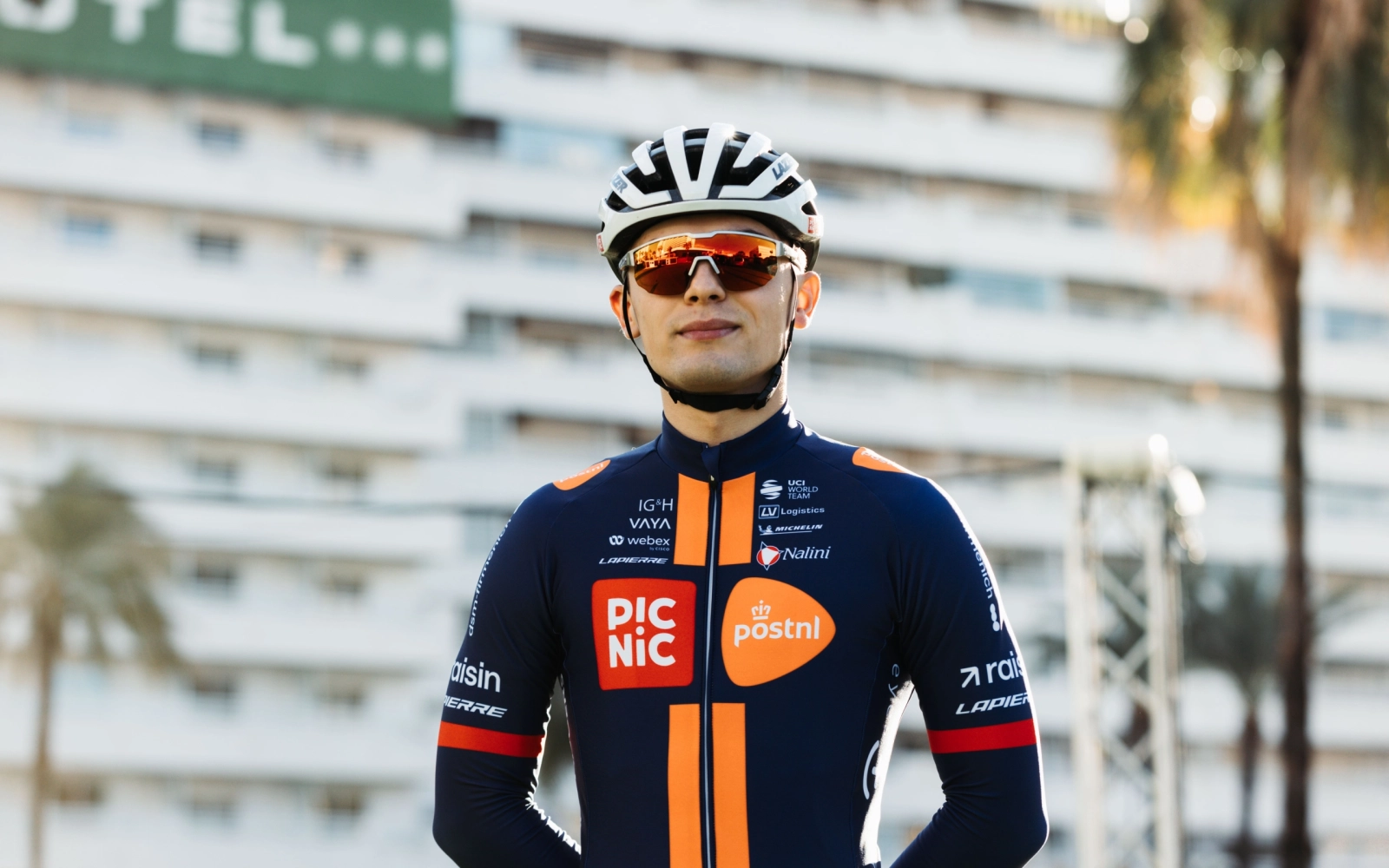 Fabricantes de caravanas, supermercados o electrolineras: a qué se dedican los patrocinadores World Tour 2026