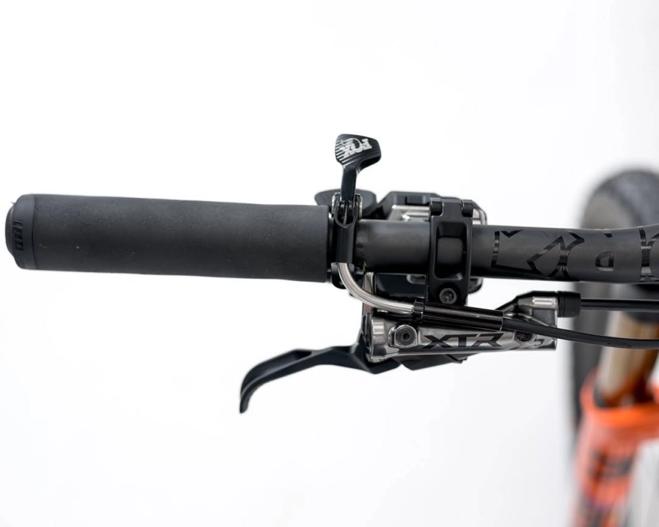 The new bike of the World XCO Champion for 2026 in detail: Alan Hatherly presents his exclusive Giant Anthem Advanced SL