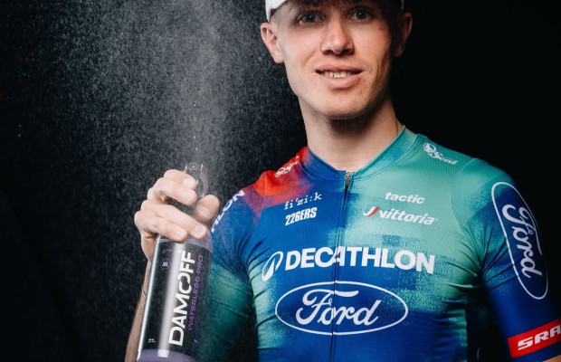 Comment laver le vélo dans une station-service sans l'endommager