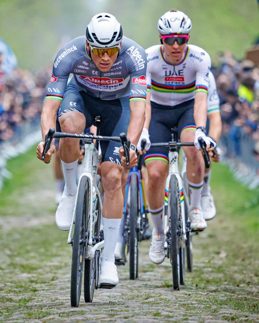 Pogacar, the factor that could shape Van der Poel's future in cyclocross