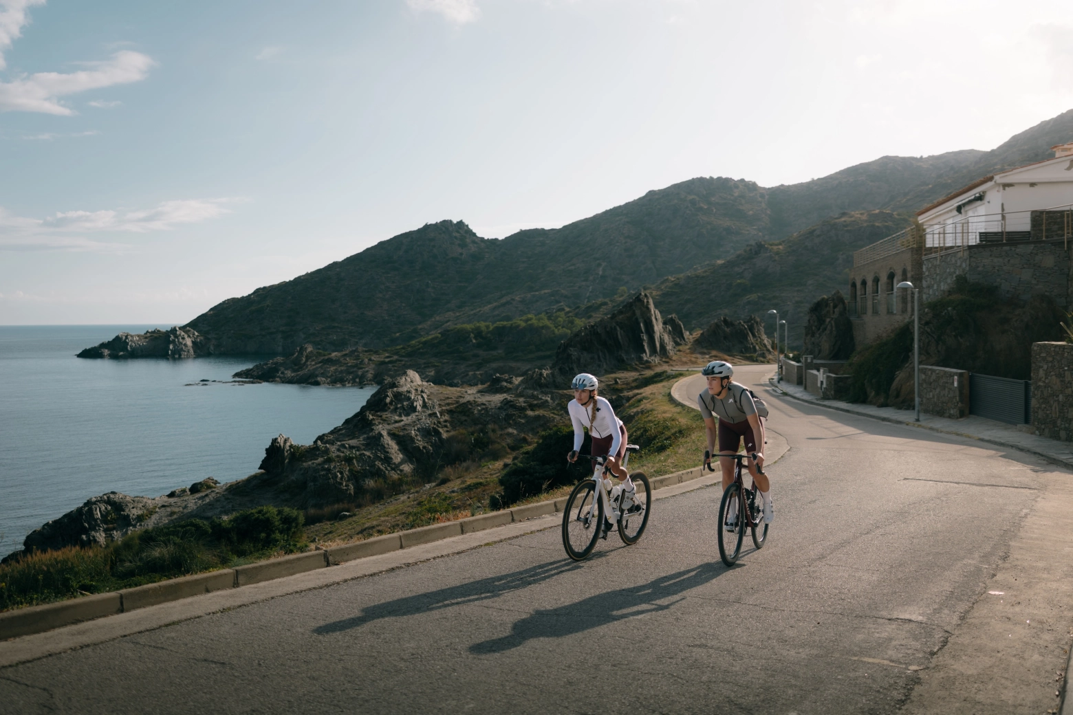 ASSOS renews its endurance collection with the new MILLE/UMA GT S11