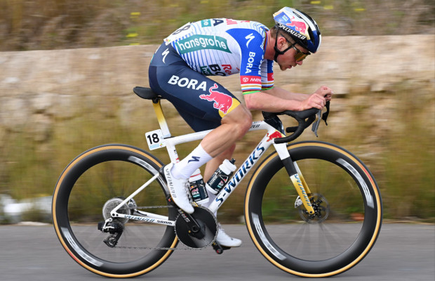 Uijtdebroeks se estreia como líder do Movistar e contra Evenepoel: favoritos e como acompanhar a Volta à Comunidade Valenciana 2026